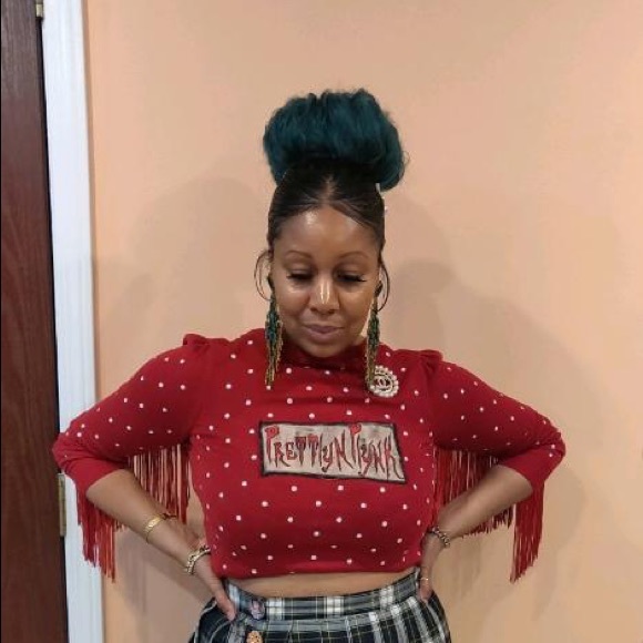 Meet your Posher, Biancca - Picture 1 of 1